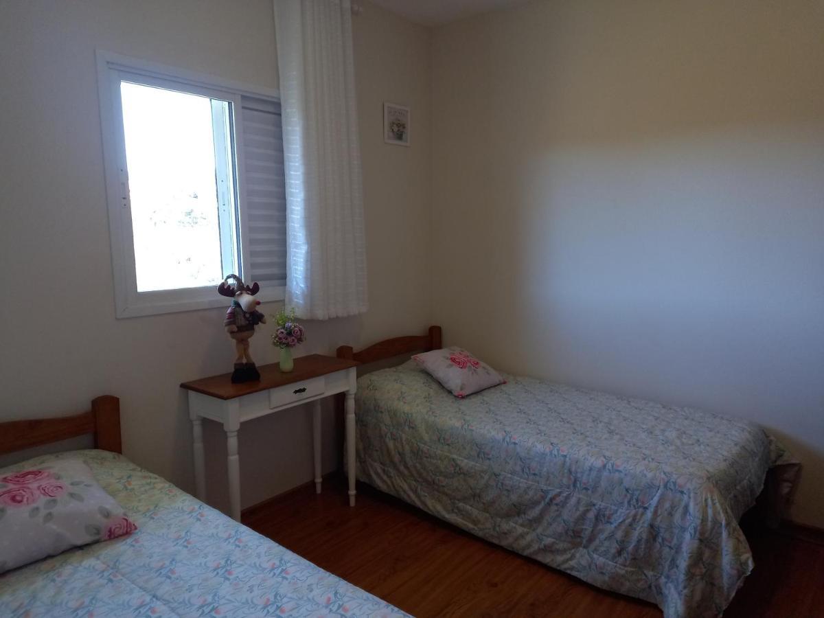 Apto Nas Montanhas Apartamento *